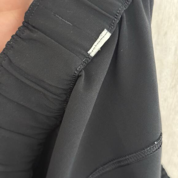 Lululemon On The Fly Pull On Skirt Size 6 Pockets Black Woven Elastic Waist - Picture 13 of 13